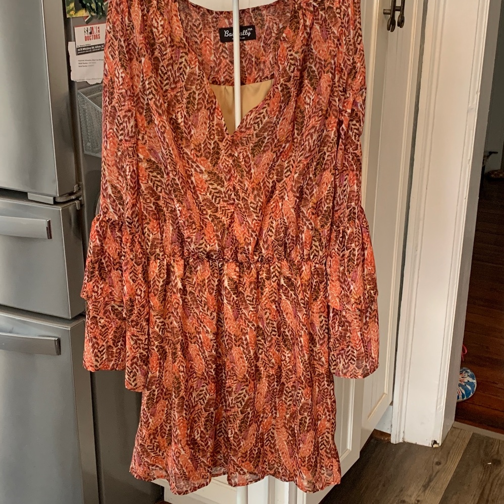 Basically Me fully lined ruffle tiered‎ sleeve boho dress. Worn 2x